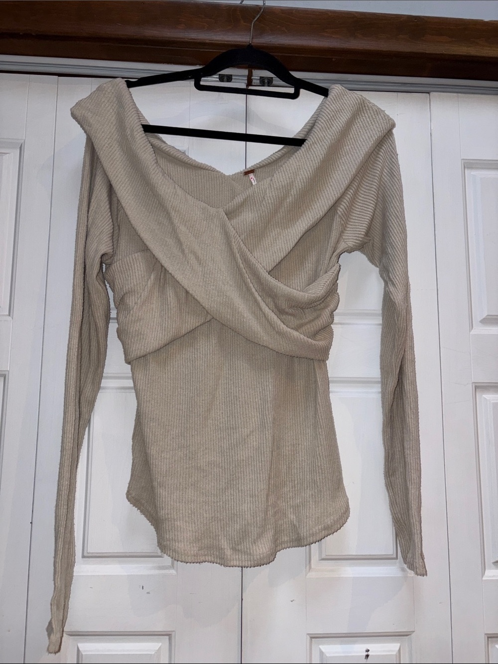 Free People Cream Ribbed Twist-Bust Long Sleeve Top